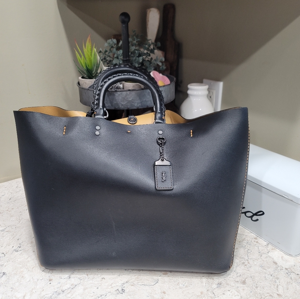 Coach rogue tote